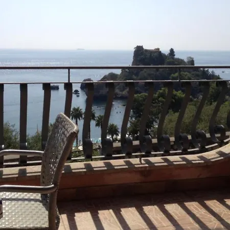 Casa Isola Bella Nyaraló *